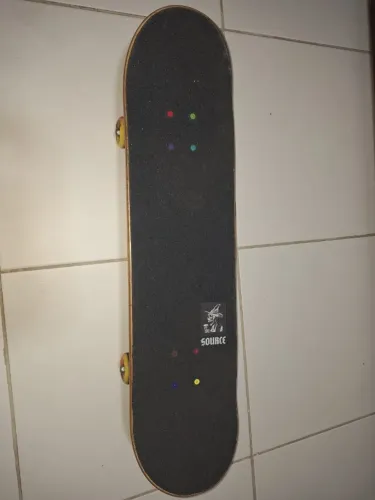 Skate Completo Hondar + Trucks Stronger + Rodas Narina 53mm 100A (Pouco Uso!)
