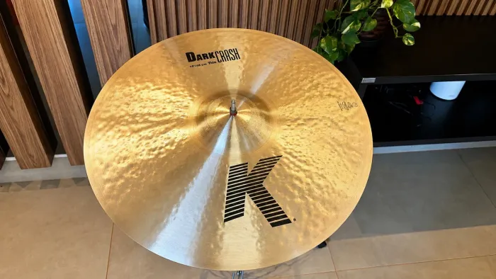 Zildjian K Dark Thin Crash 19? - NOVO | Sem uso | 1523g