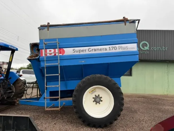 Carreta Graneleira Bazuca IBL