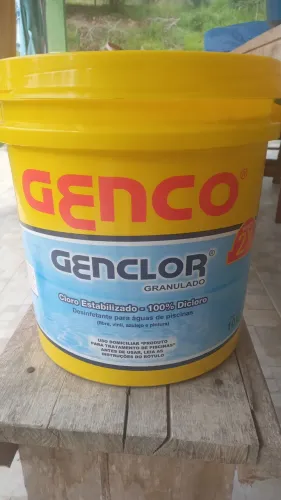 Produtos pra piscina.