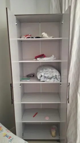 Vendo Guarda-roupa