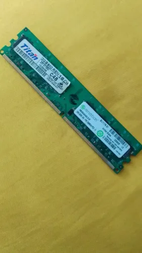 Memória RAM Titan 2gb800 Ren 16 ch c48, desktop