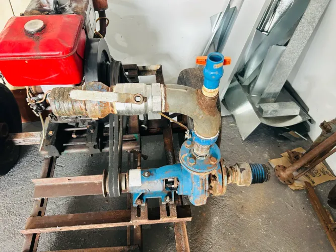 Motor Yamar B9 e Bomba (Irrigação)