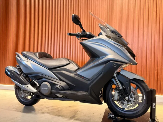 Kymco AK 550i ABS