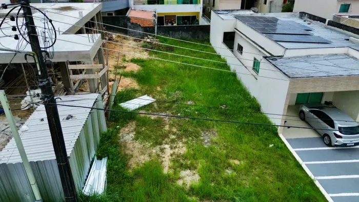 Lote Residencial no Forest Hill com com 250m² com Registro de Imóveis