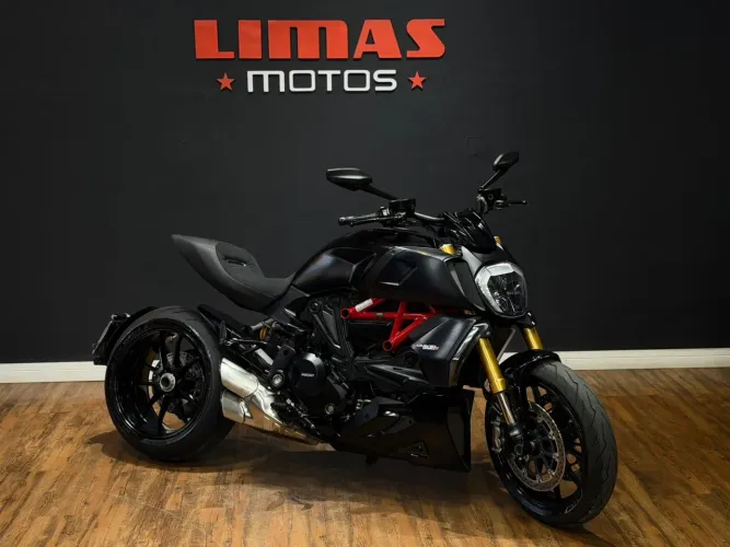 Diavel 1260 S Preta 2021 - Apenas 11.500 KM.