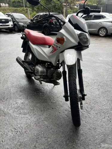 Pop 110 2025 com 6 mil km único dono