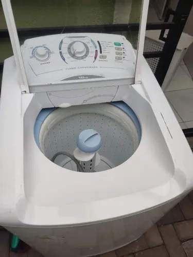máquina de lavar ELETROLUX 10 kg
