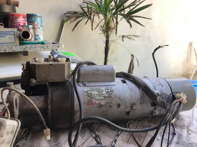 Motor automatizador para porta de enrolar