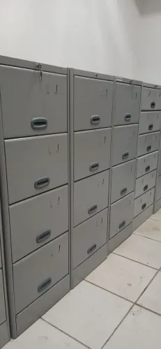 Arquivos de aço semi novos a pronta entrega