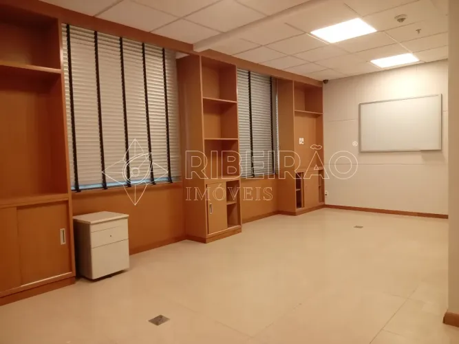 Sala comercial em meia laje para locação no Metropolitan