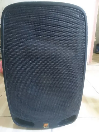 Vendo caixa de som profissional $800