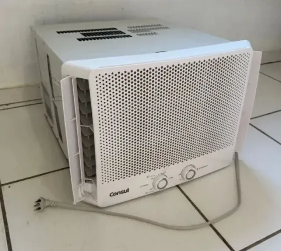 Ar janela 7500 Consul 