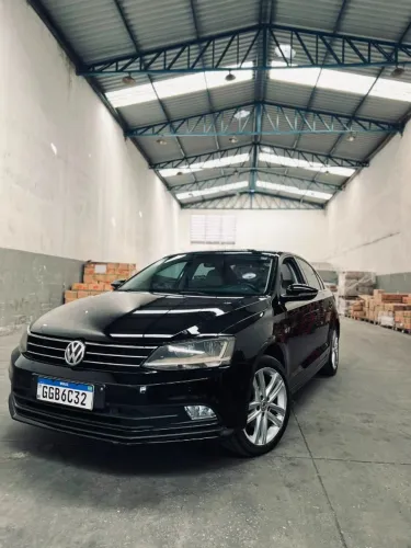 Volkswagen Jetta Comfortline 1.4 TSI 16V 4P Aut. 2017