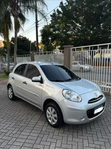 Nissan March S 1.0 16V Flex Fuel 5P 2012