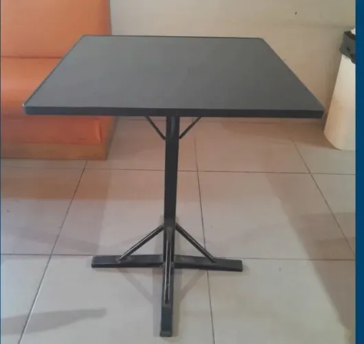 MESA QUADRADA  LANCHONETE