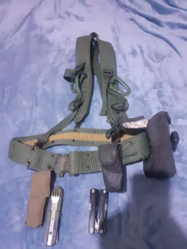 Suspensório tático militar com acessórios 