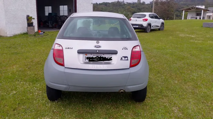 Ford KA 1.0i 3P 2005