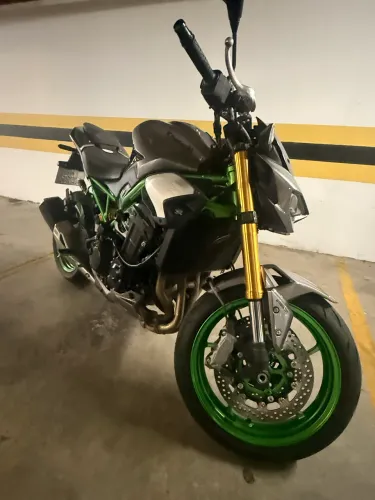 Vendo Z900 R Edition super zera