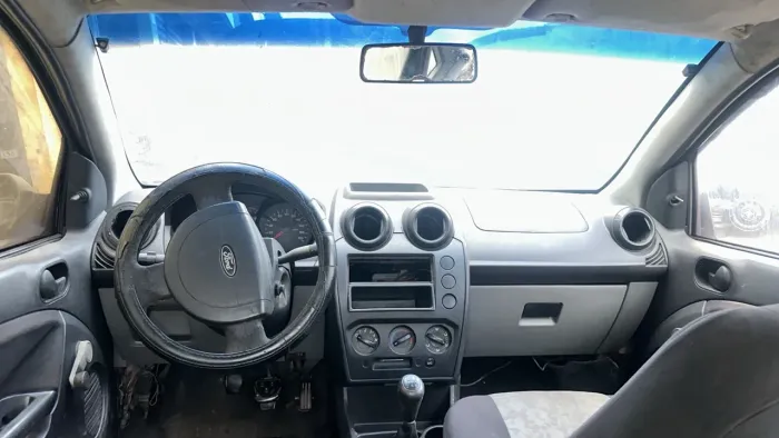 Ford Fiesta Sedan 1.0 8V Flex 4P 2008