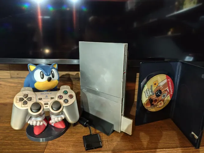 Vendo PS2 prata