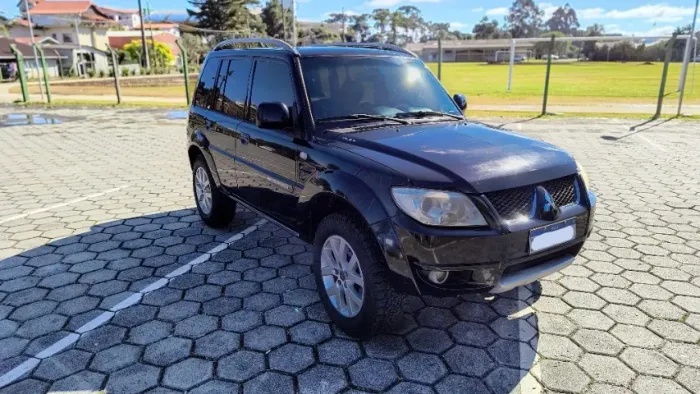 Mitsubishi Pajero TR4 2.0/ 2.0 Flex 16V 4X4 Aut. 2010