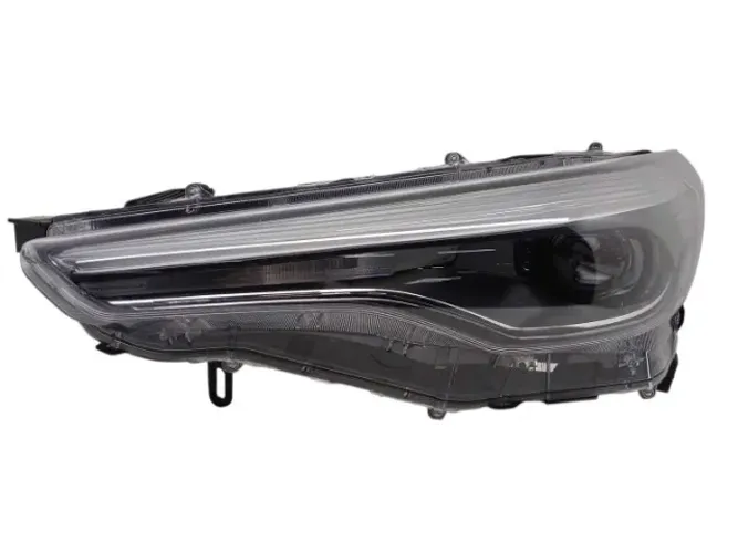 FAROL ESQUERDO RECUPERADO TOYOTA COROLLA CROS 22/24