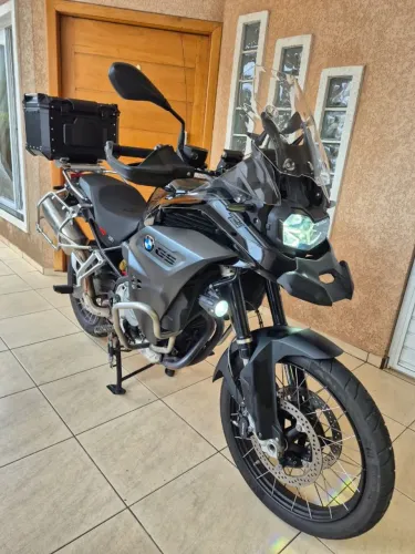 BMW F 850 GS Adventure Triple Black 2023 - Impecável!