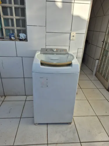 Vendo máquina de lavar Brastemp 09kg cesto de inox funcionando perfeitamente testo na hora