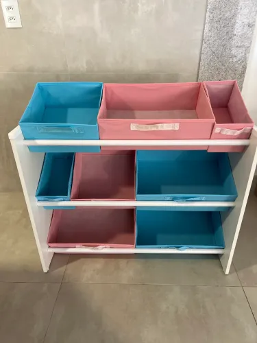 Estante organizadora brinquedo 