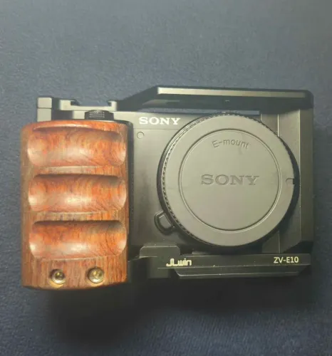 Sony Zv10
