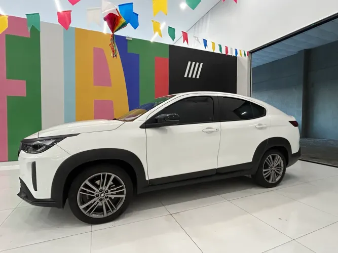 Fiat Fastback 1.0 200 Turbo Flex AUT 2024