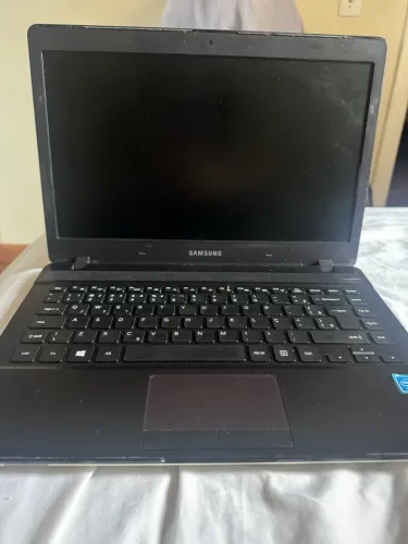 Vendo notebook 