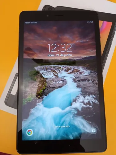 Tablet A 8.0 4G Samsung é telefone também