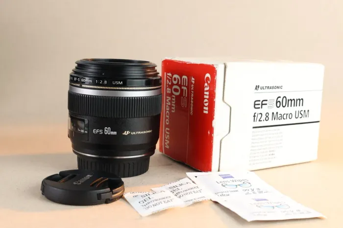 Canon EF-S 60mm - Ultrassônica