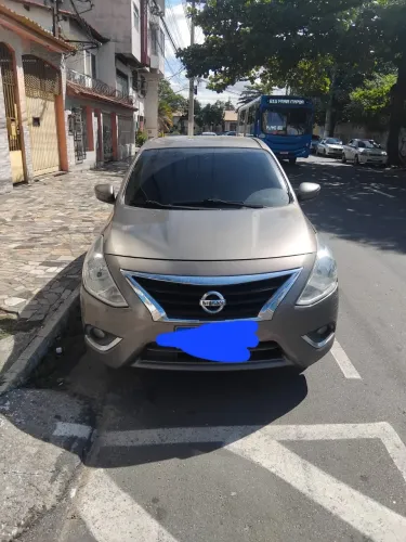 Nissan Versa SL 1.6 16V Flexstart 4P Mec. 2016