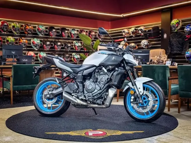 YAMAHA MT07 ABS 2026