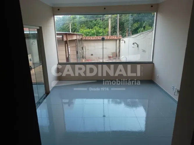 Casa 128m² com 3 dormitórios sendo 2 suítes - Parque dos Bandeirantes