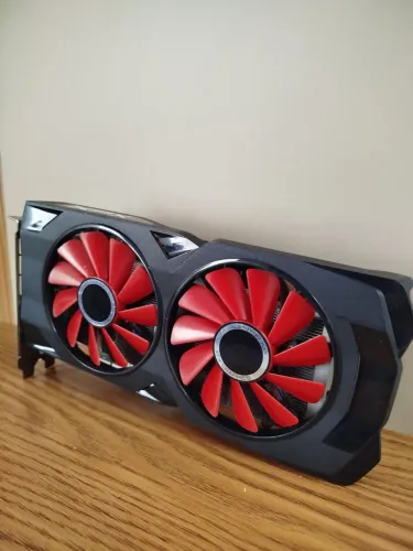 PLACA DE VÍDEO - RX 570 4GB