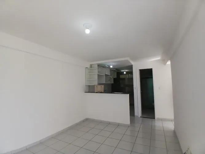 Imóvel para aluguel com 45 metros quadrados com 2 quartos em Imbiribeira - Recife - PE
