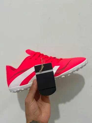 Chuteira society adidas