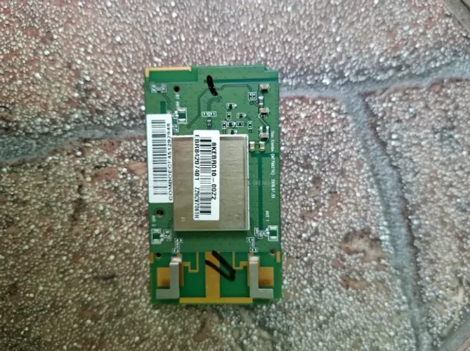 Módulo Wi-Fi Bluetooth LG 50UK6520PSA - EBR *