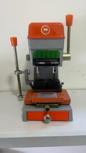 ? Máquina Copiadora de Chaves Pantográfica - Ótima Oportunidade! ?