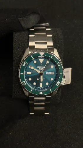 Seiko 5 Sports SRPD61K1 (Baby Hulk)