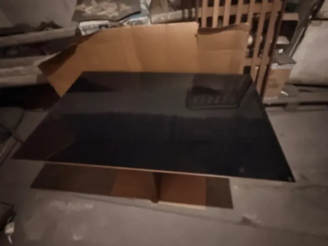 Mesa de 4 lugares - vidro preto
