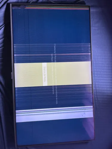 TV Samsung Crystal UHD 43 COM DEFEITO Para conserto ou retirada de peças