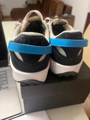 Tênis Nike 43
