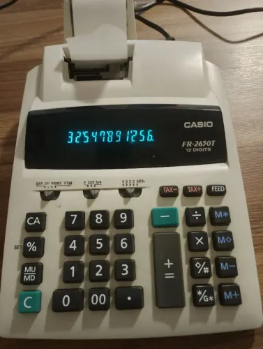 Vendo calculadora Cássio por 120 reais para vir retirar ok não faço entrega ok