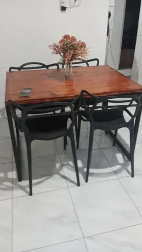 Mesa 4 lugares com banco