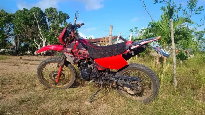 RELIQUIA HONDA XR 200/2001* CUSTOMIZADA